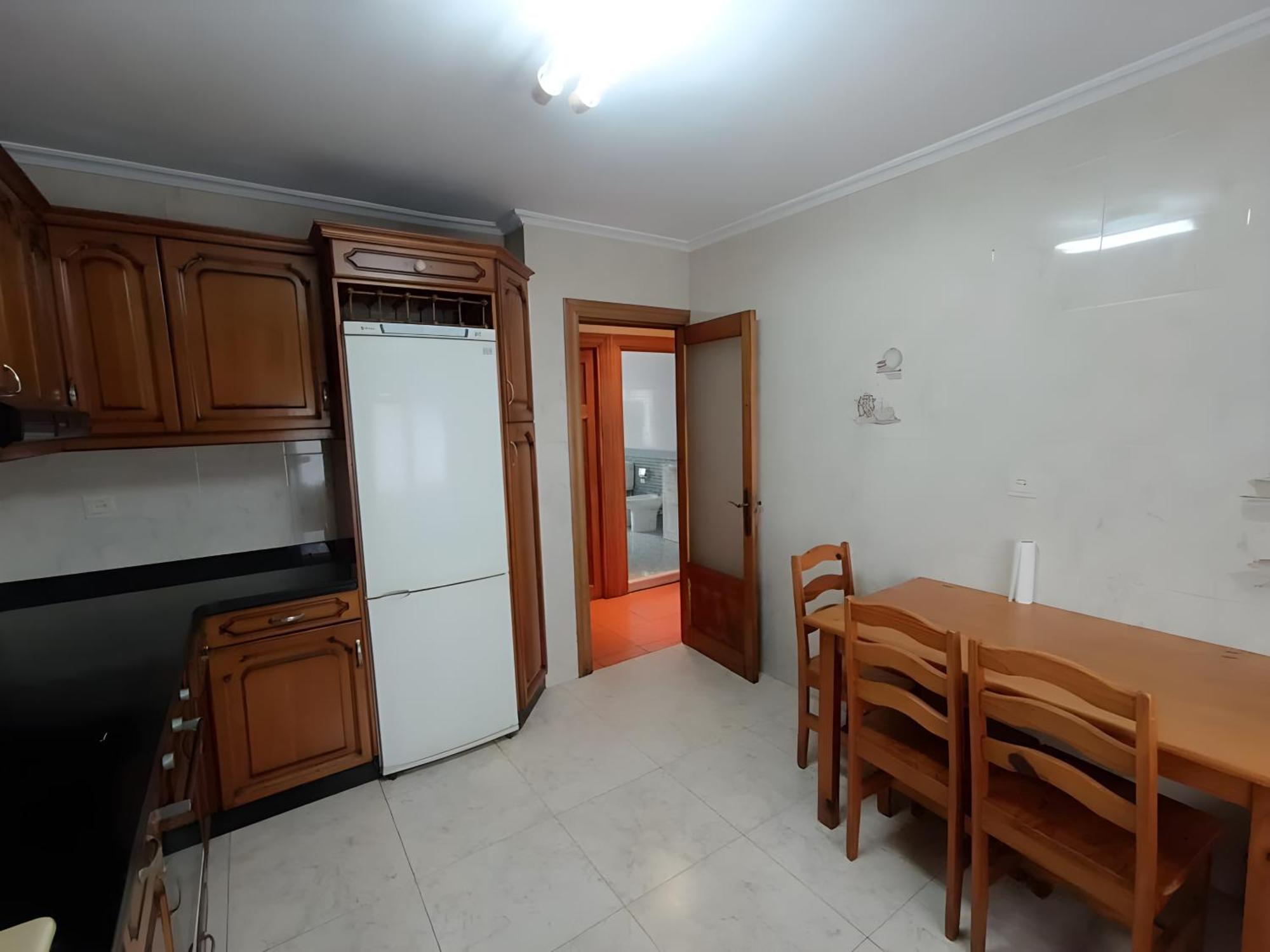 Piso Acogedor Y Luminoso Aviles Luaran gambar