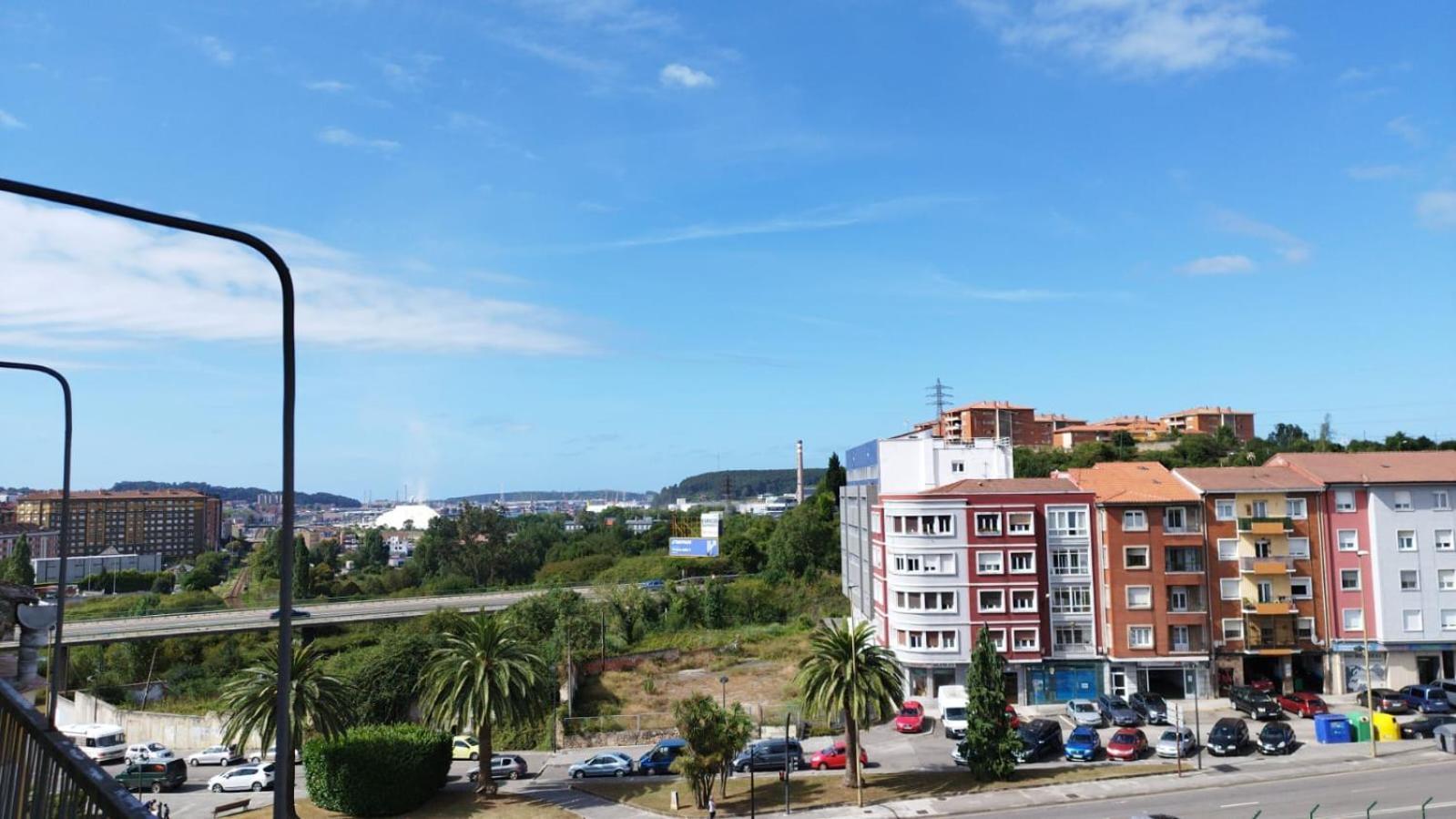Piso Acogedor Y Luminoso Aviles Luaran gambar